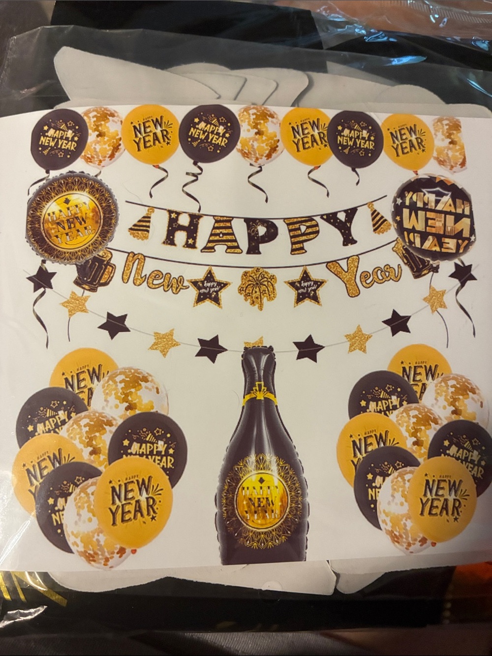 🖍️ Gold & Black New Year Party Decoration Set